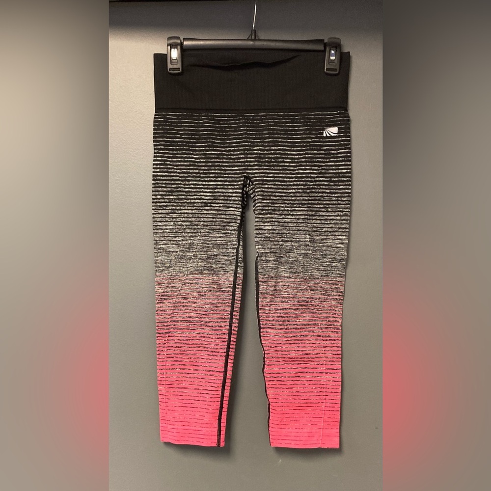 💛TODAY***$12***Marika black running/athletic capris w/ gray & pink ombré design